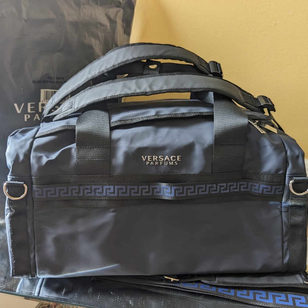 - Versace Weekender Bag - Picture 15 of 15